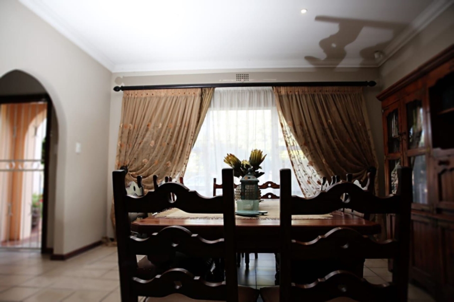 4 Bedroom Property for Sale in Oosterville Northern Cape